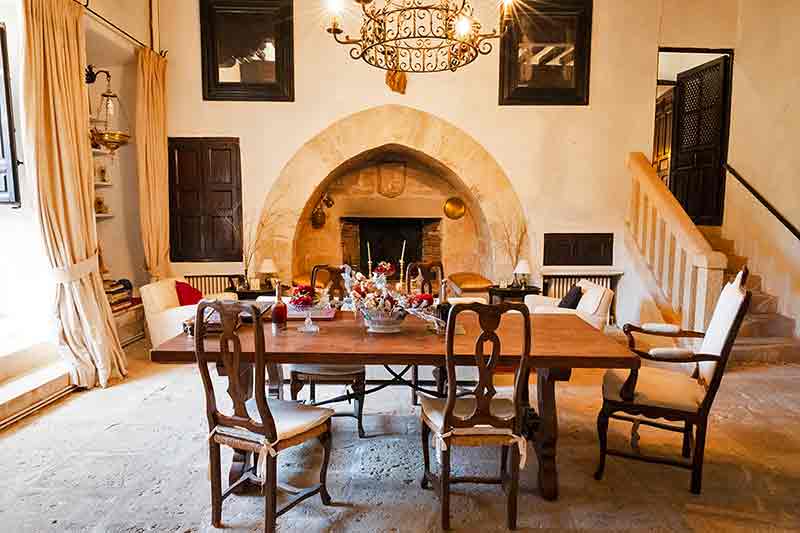 Room Francis I King of France. Pedraza Castle