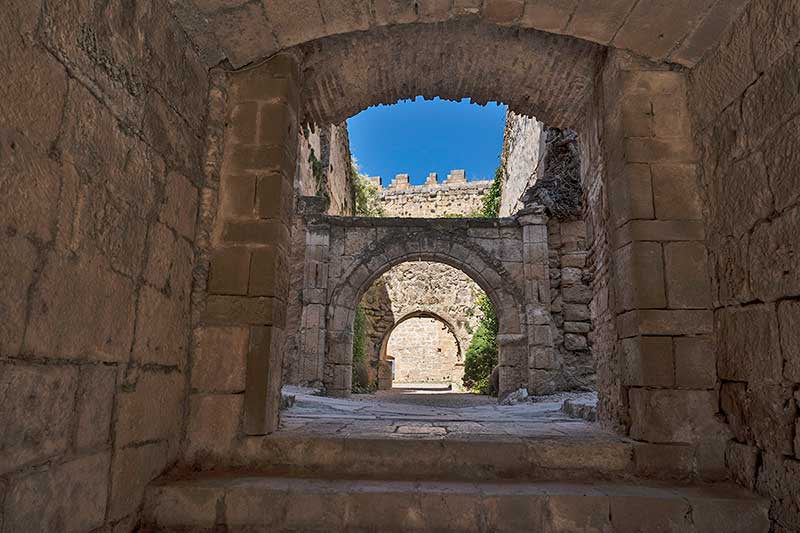Portcullis pedraza castle